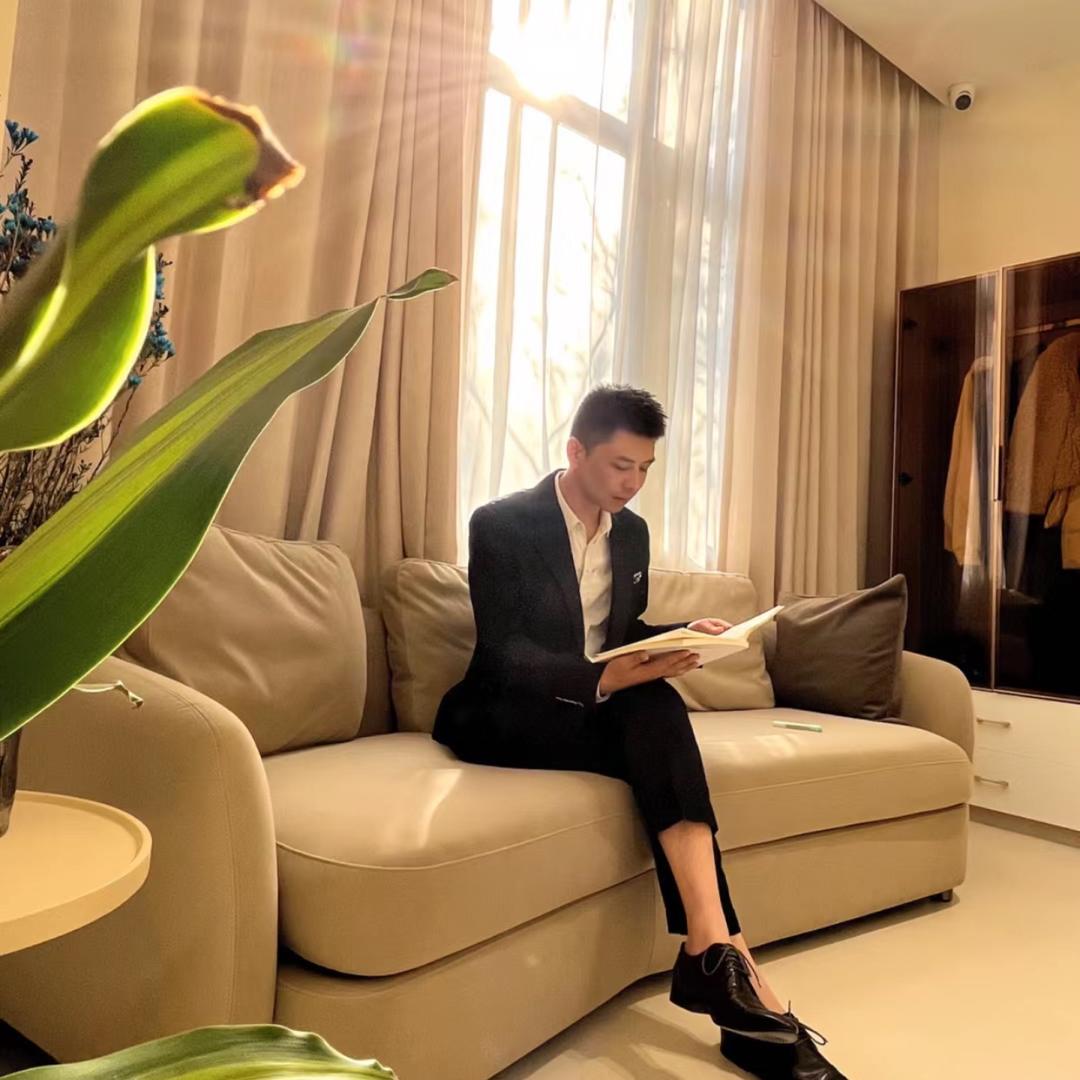 鱼儿ee，