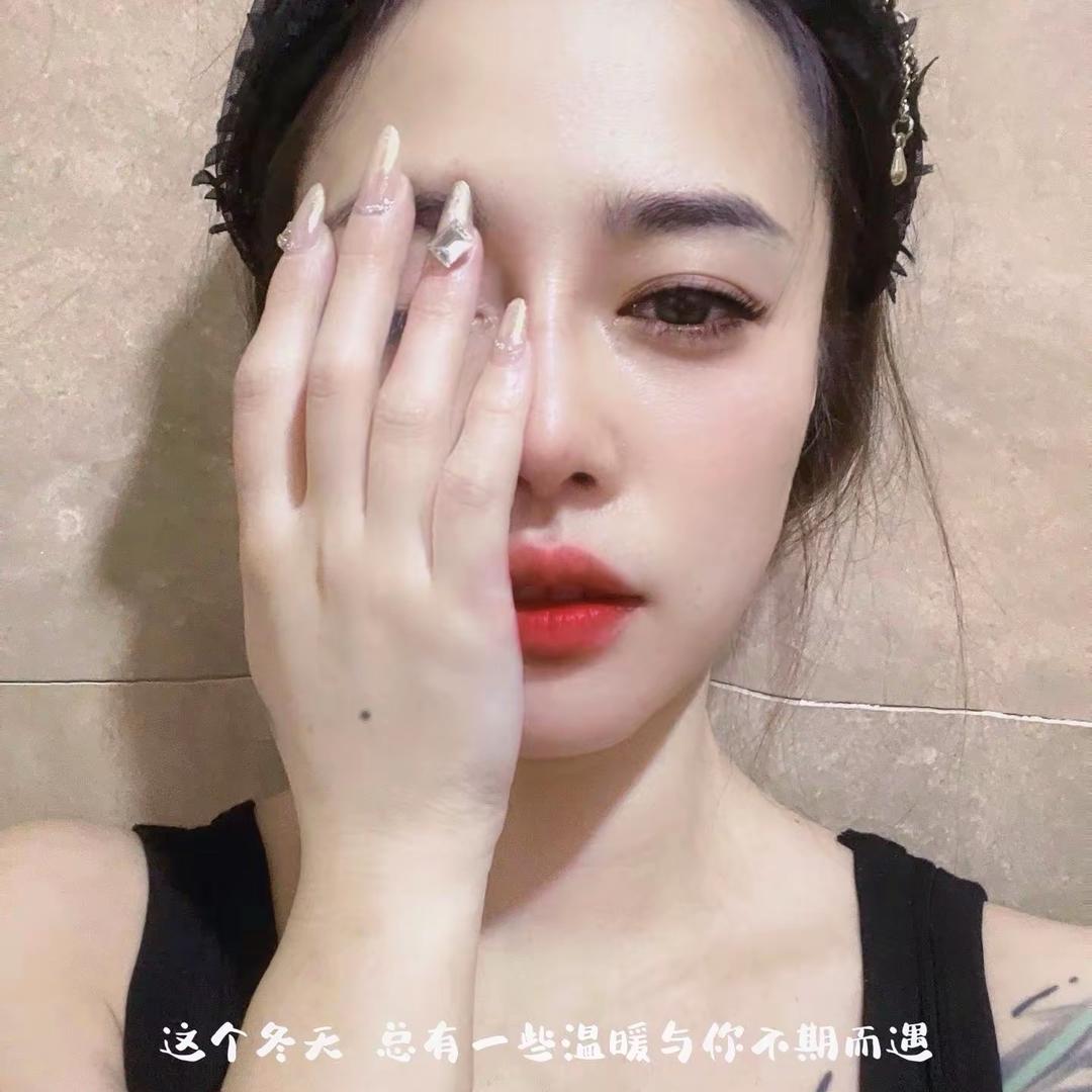 小财月🌙