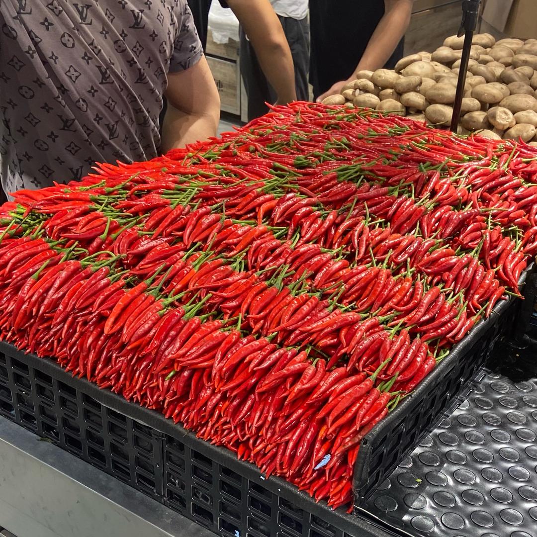 小张在卖菜
