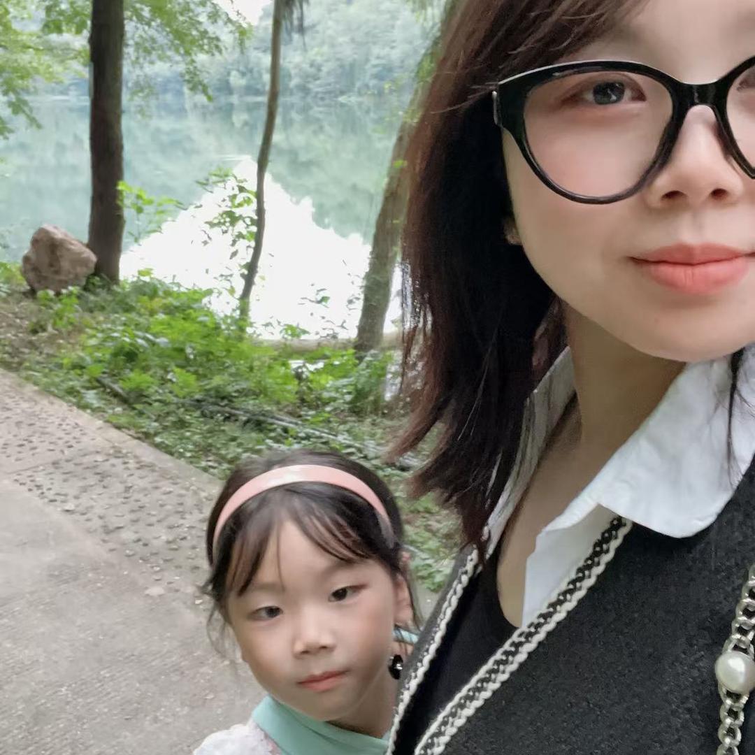 小七月 同学👩‍🎓