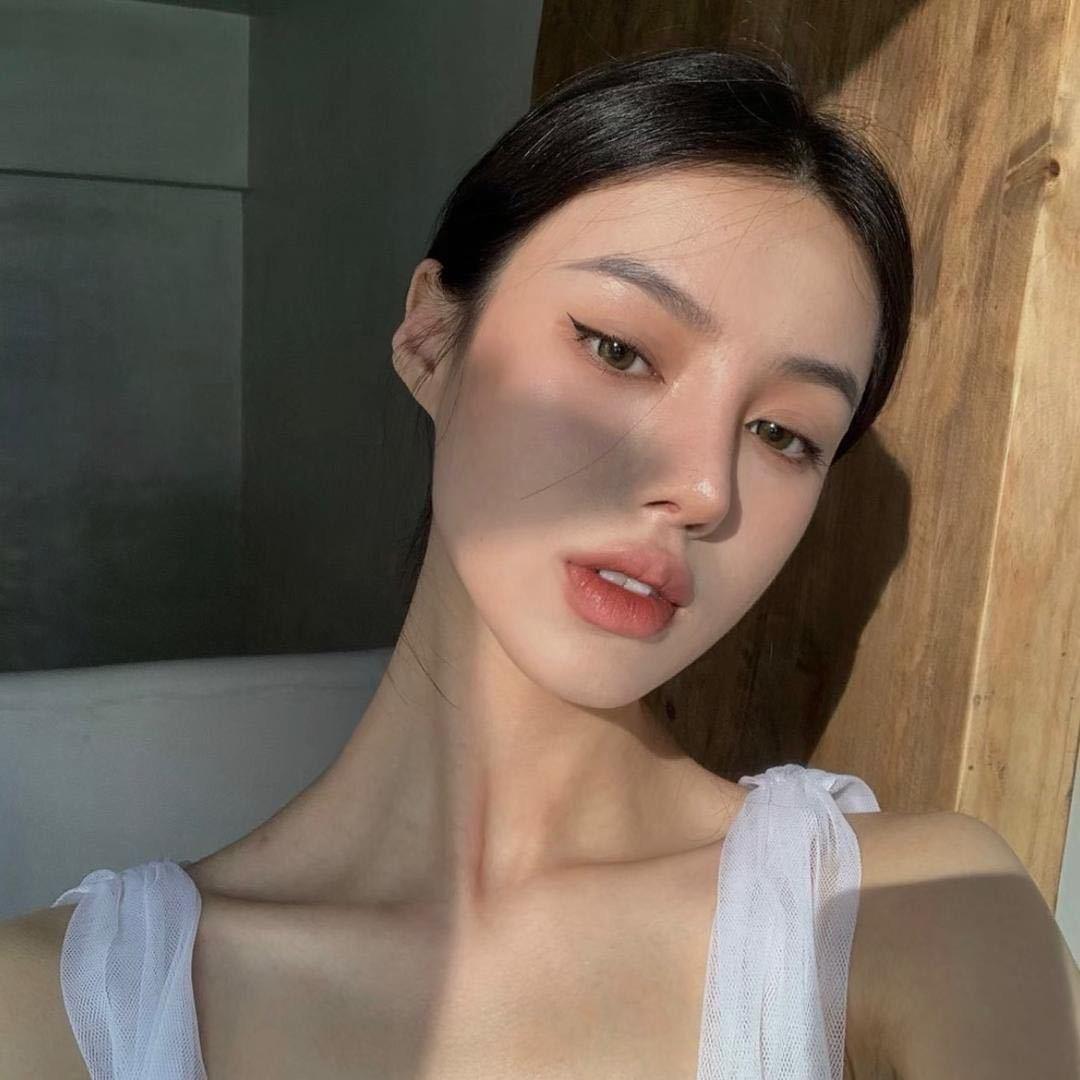 一只楊Amber