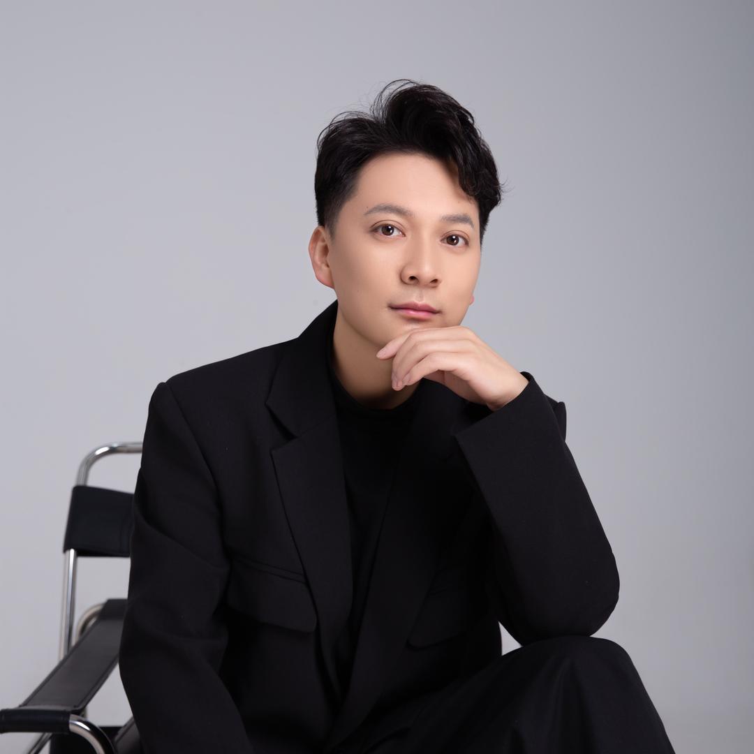 福州阿荣减龄发型设计头像