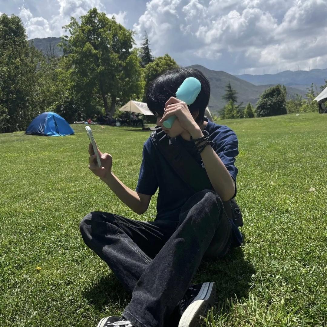 卿颜🥀⁰²⁰³