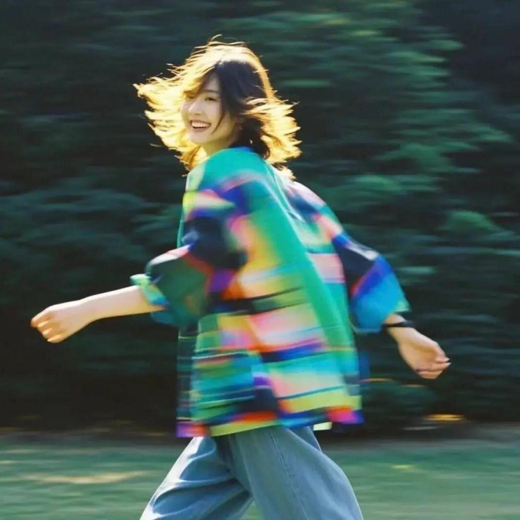 玫瑰桃桃气泡美式