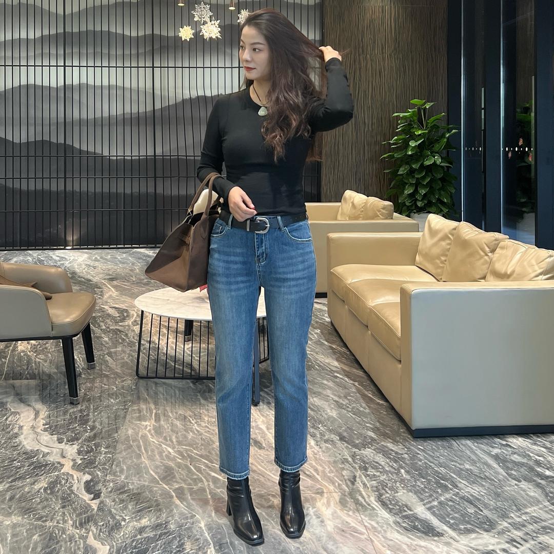 东亿牛仔设计师anny
