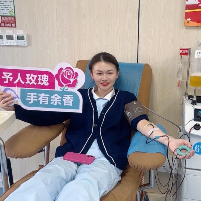 信丰血浆站肖护士