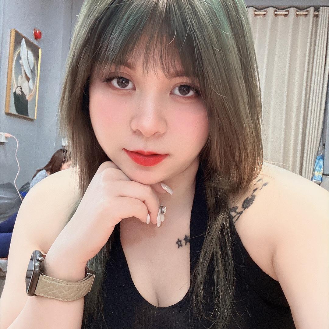 yan^_^💋💄（渣女柠檬茶）