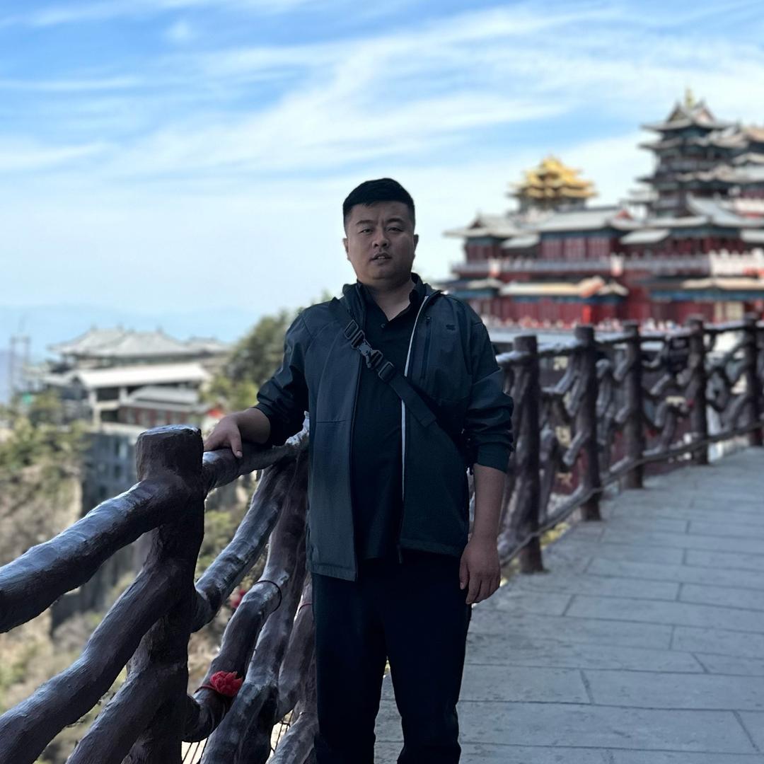 前宁小刘百晓生