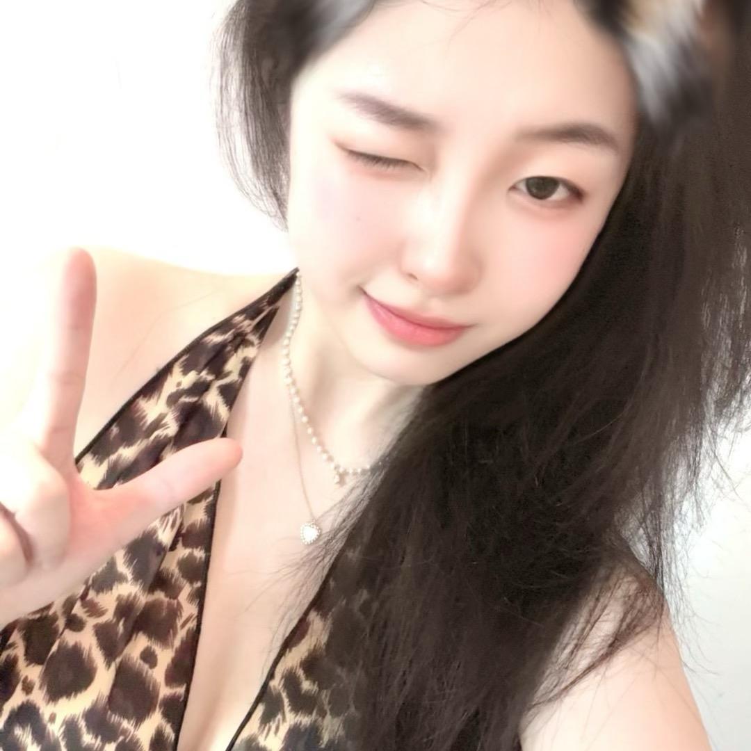 QQ.