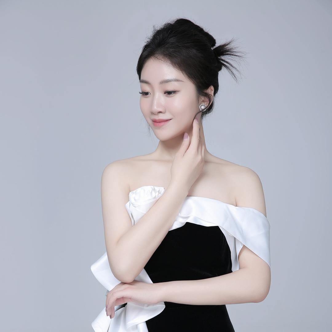 小牧老师教唱歌