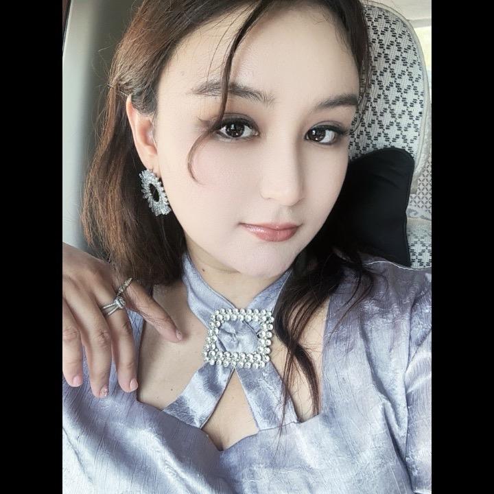 April大 码 女 装