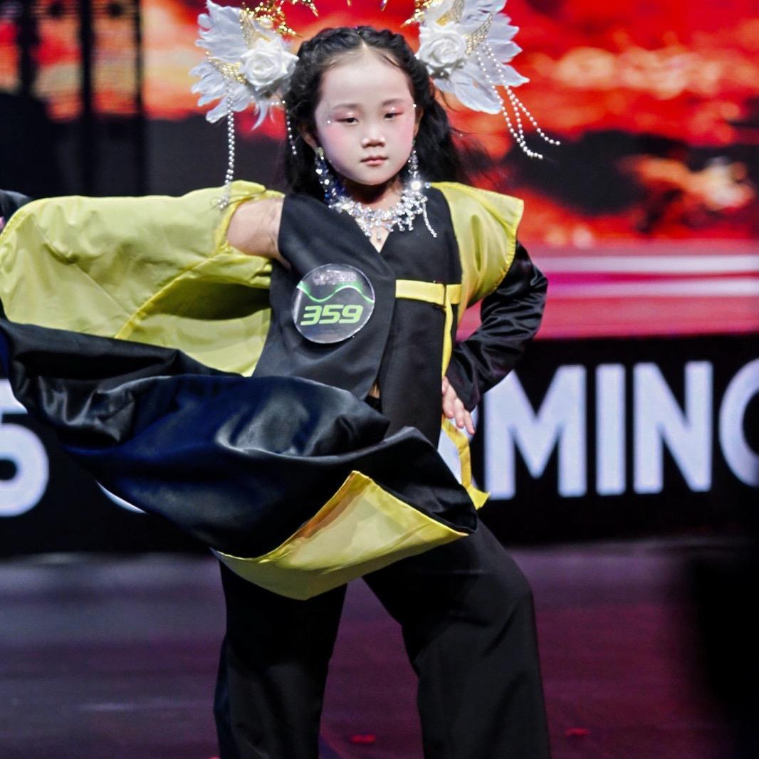 童模王怡文（互关涨粉中）