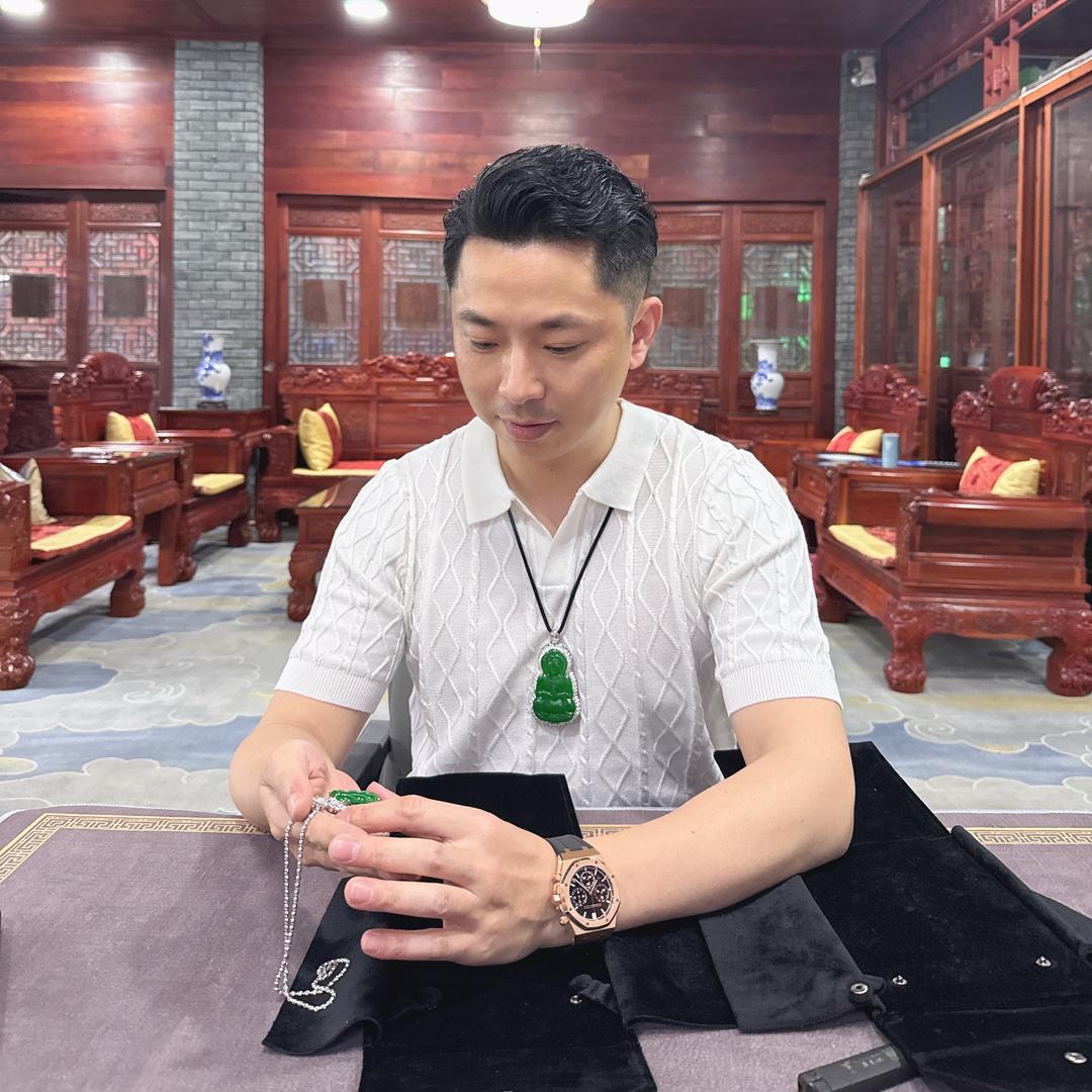 龙临珠宝陈琪