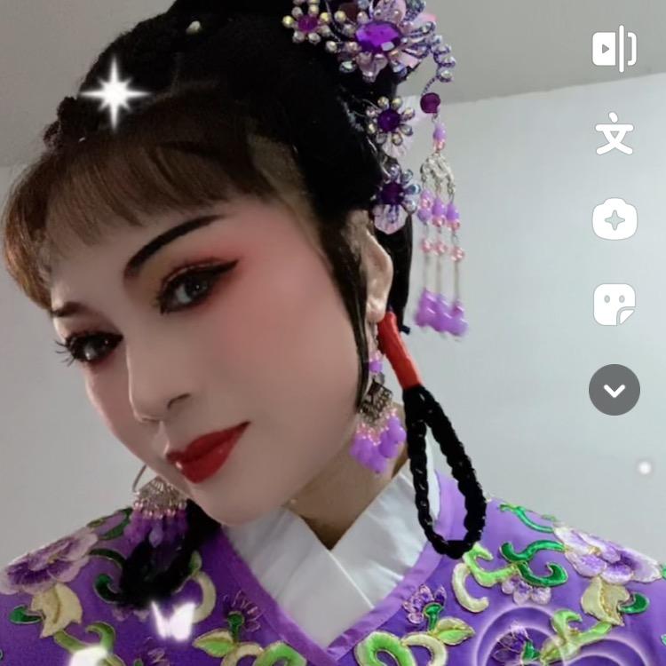 一片花海，杨