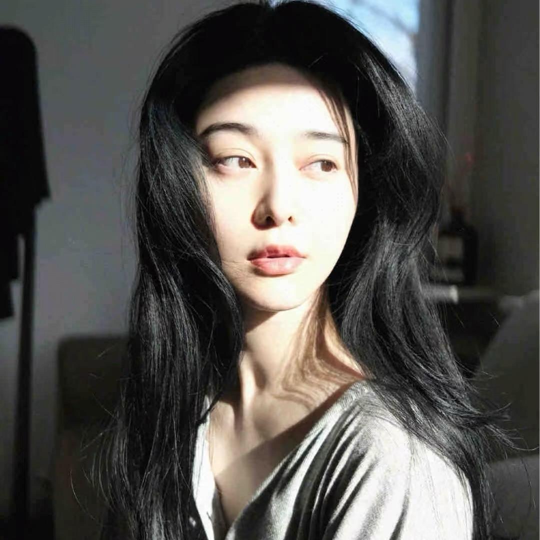 池鱼思故渊   .