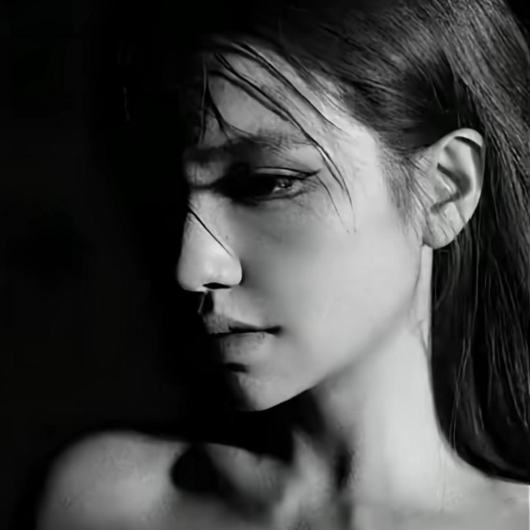 她说爱像云