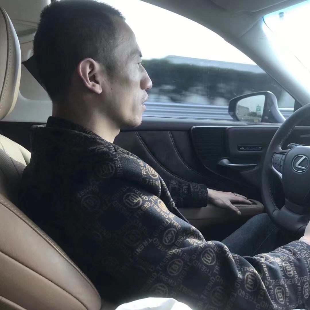 不服输的  王有井