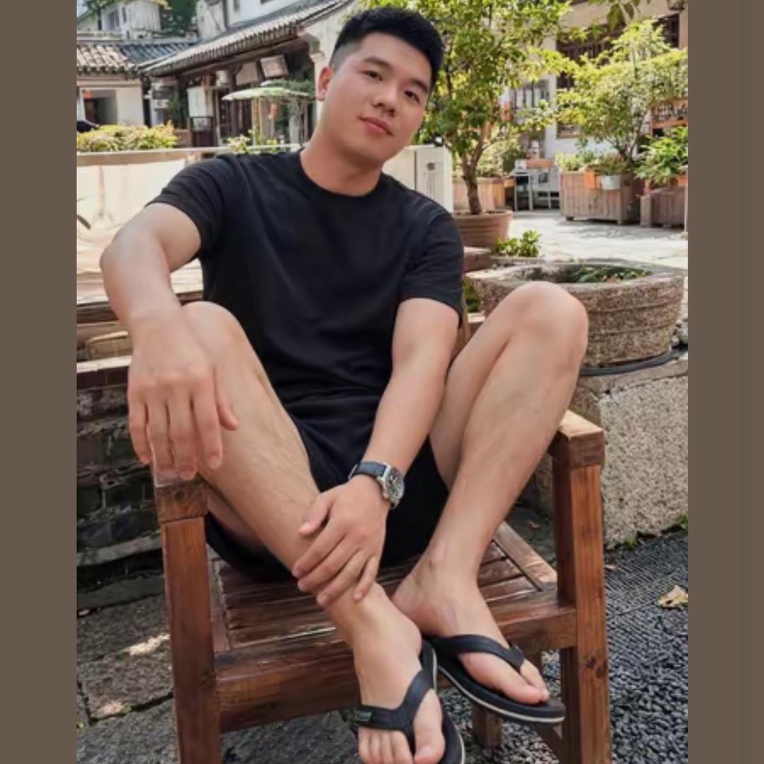 👂东陈