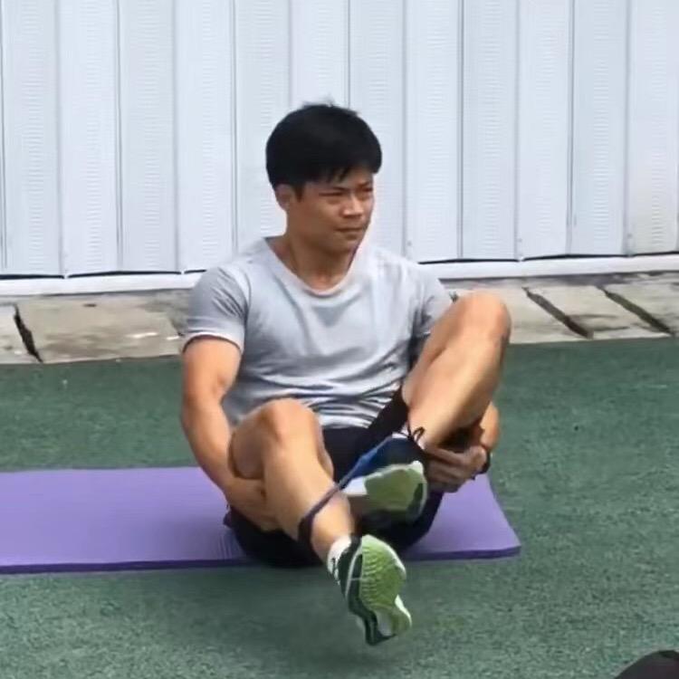 小W