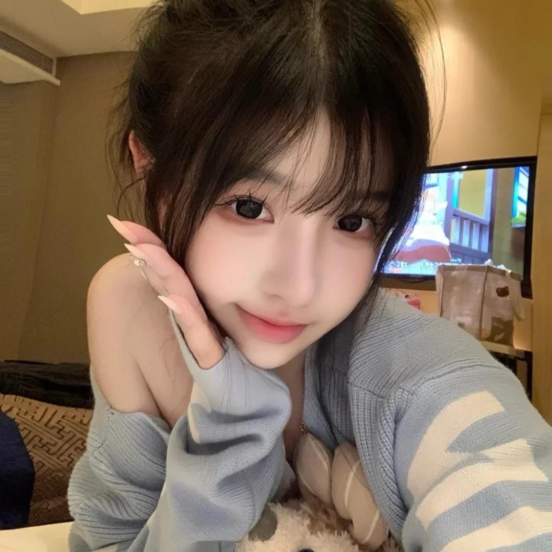 偲美妮美妆专营店