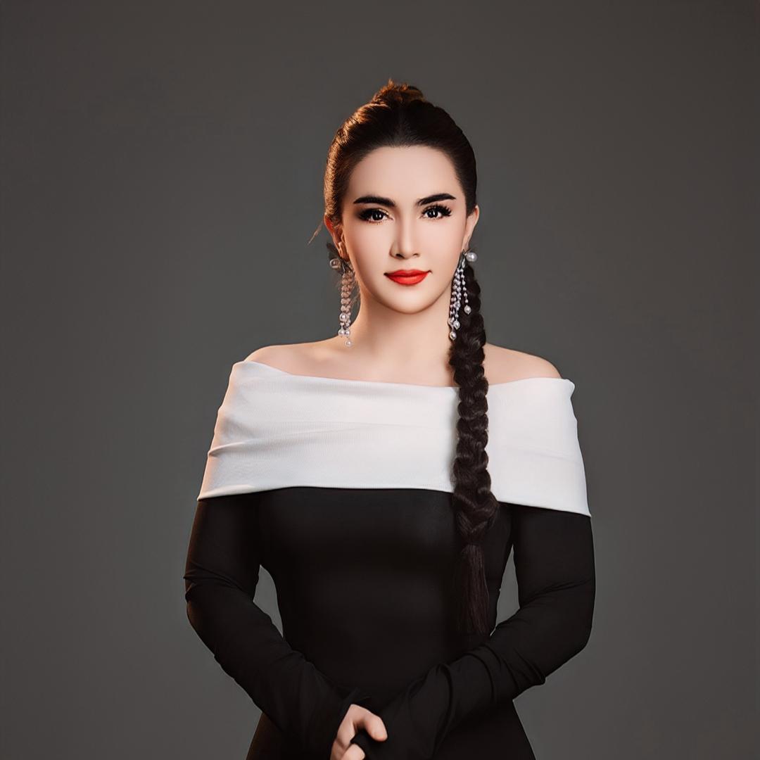 almira-rozi🎤