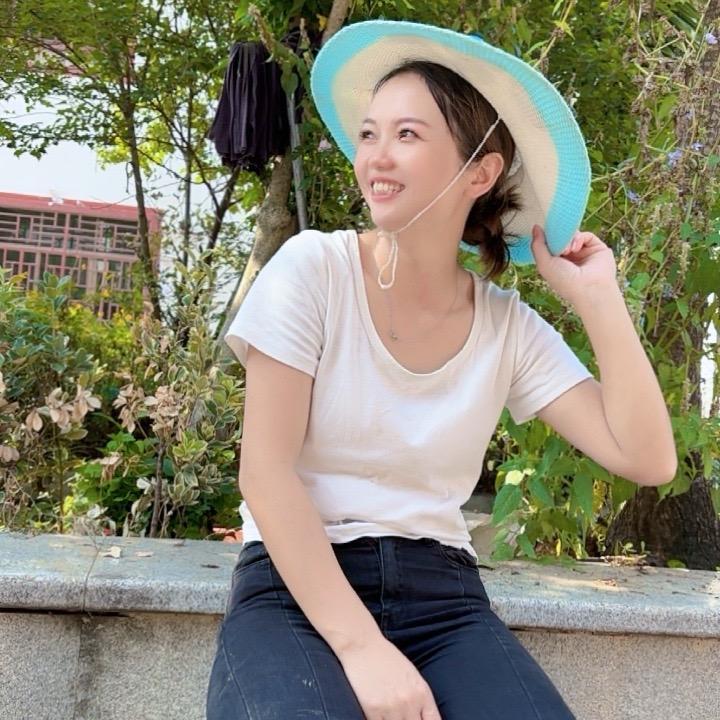 小燕和爸妈的生活记录