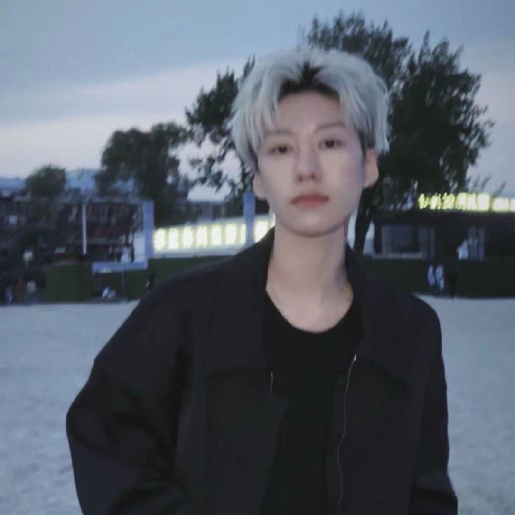 云译莹