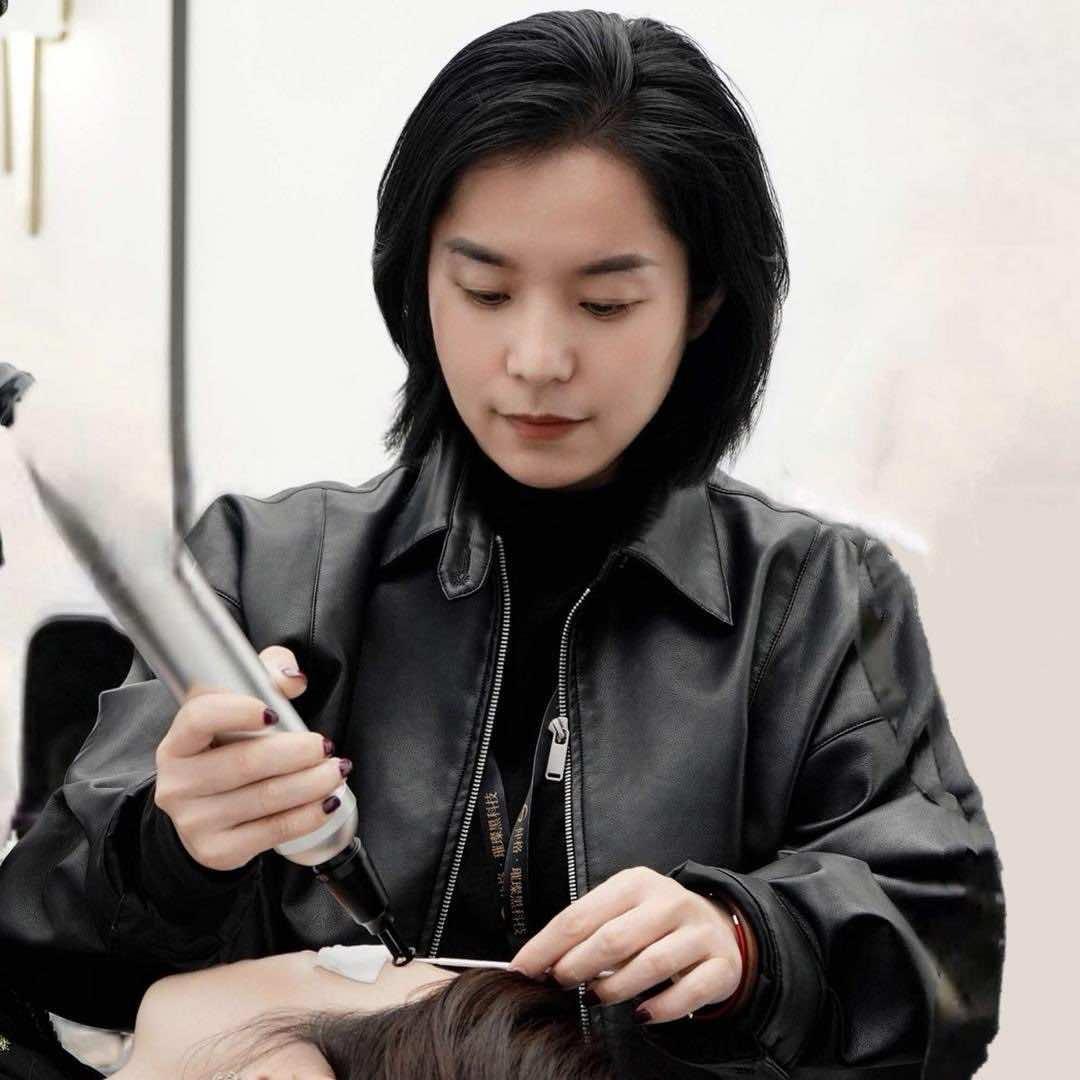 新泰岚素美学
