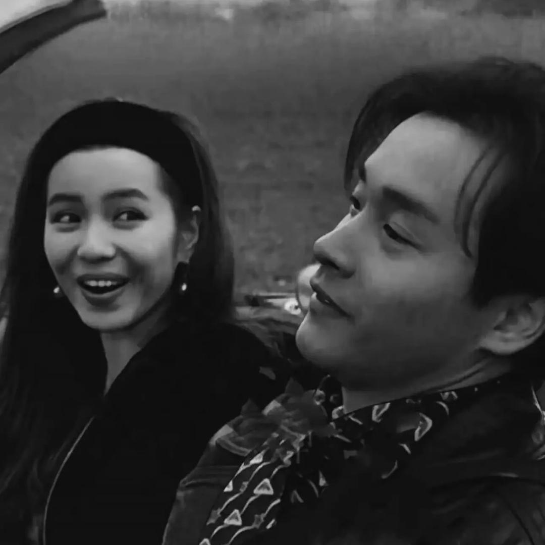 .性感母蟑螂🪳头像