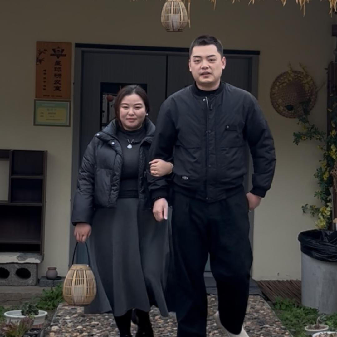 新梦乡野夫妇💑（结婚4个月）