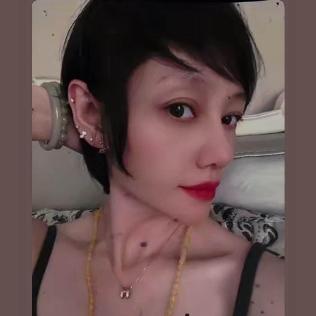 🇨🇳✨飒💋蜜ᜊ✨