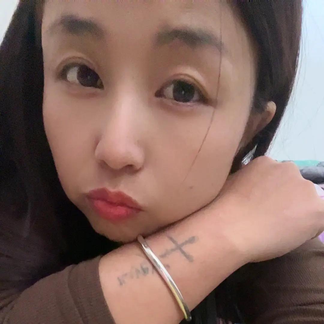 嘘～低调一点