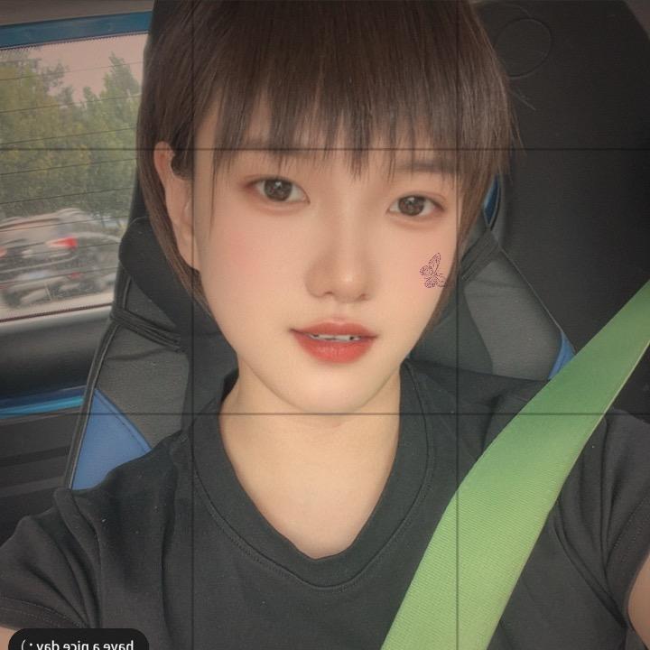 冯小青