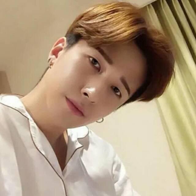 𝓓𝓮𝓐𝓡❦ᥫᩣ （範叁郎）