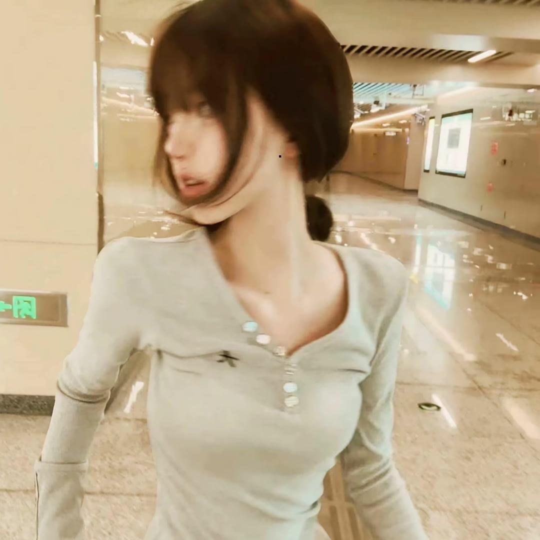 Ni.妮🖤