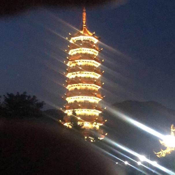 神迷人