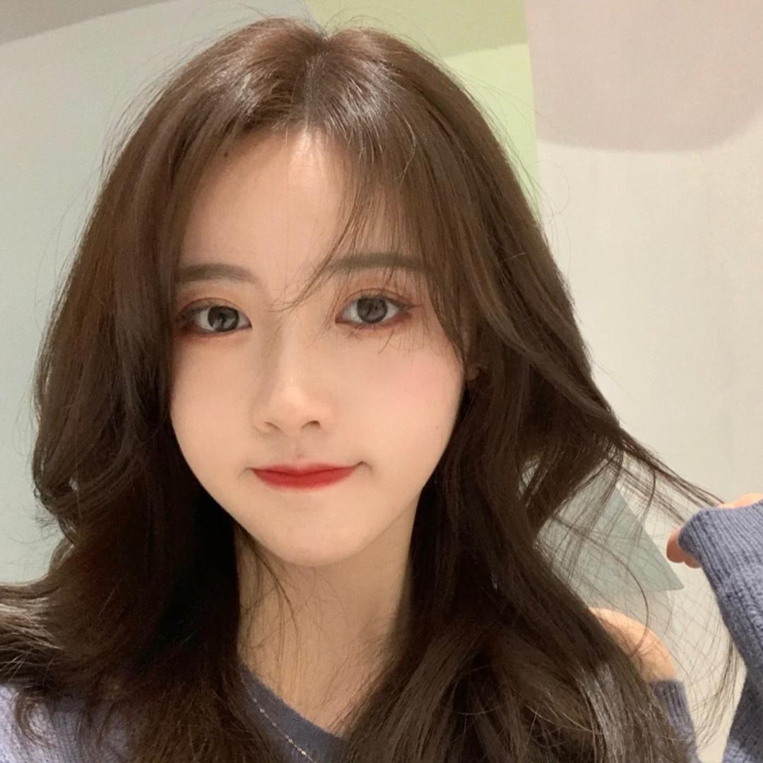 重庆尚辰一佳美发 安娜（随时开课）