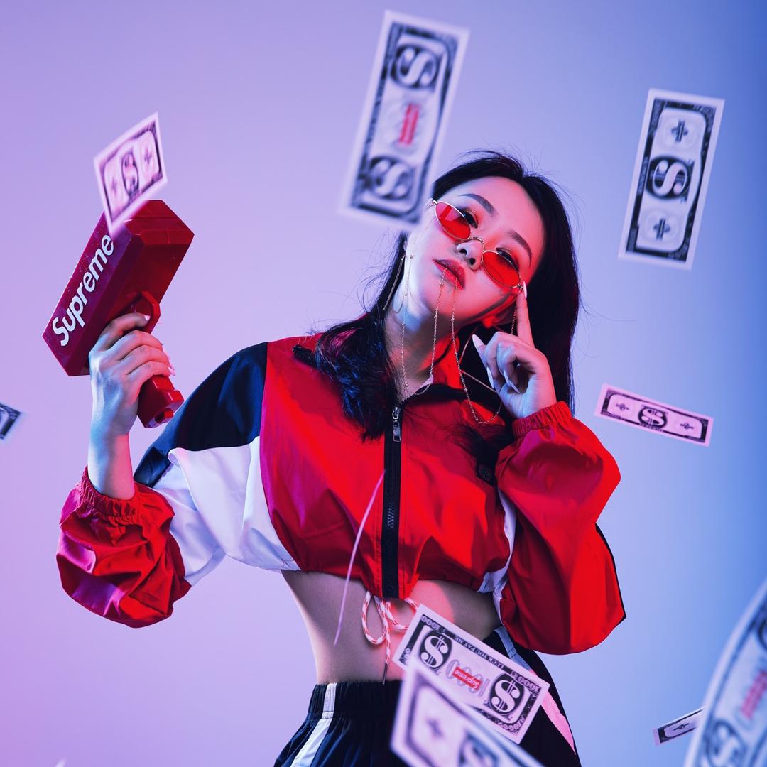 安薇