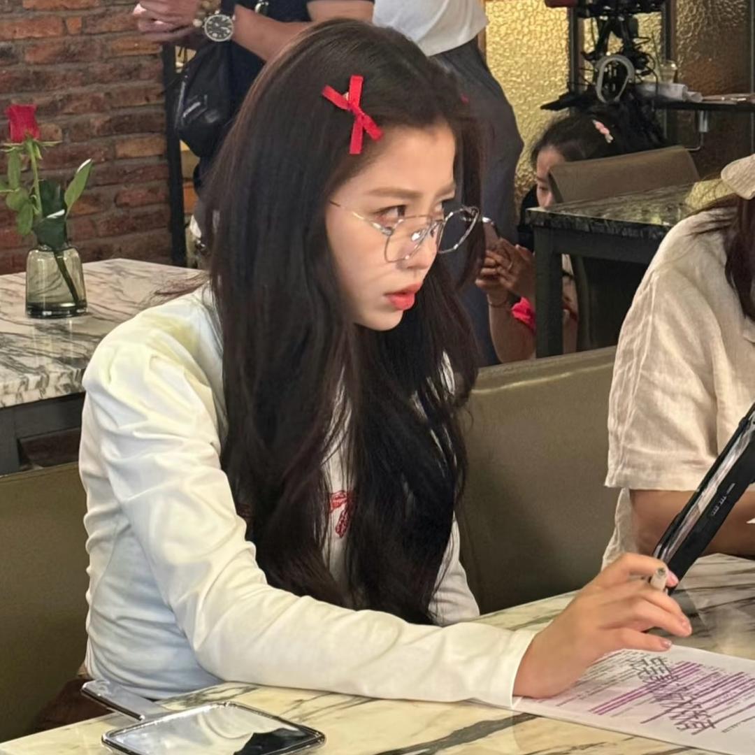 火火超爱酸辣粉粉儿