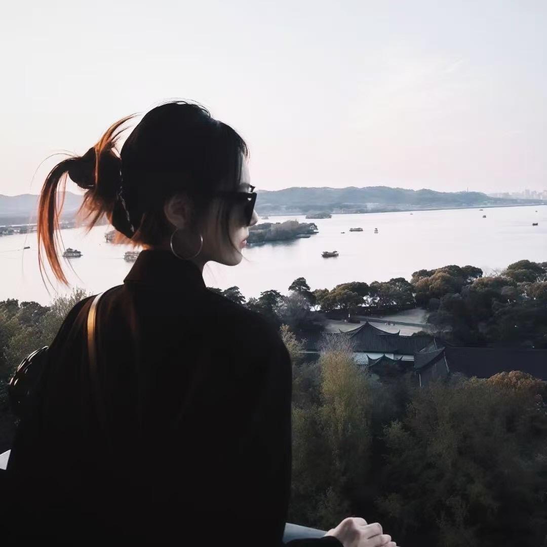 @1Uu