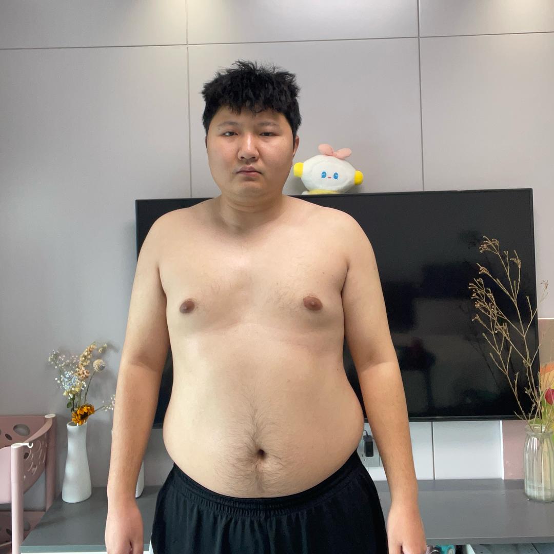 杨小宝逆袭100斤