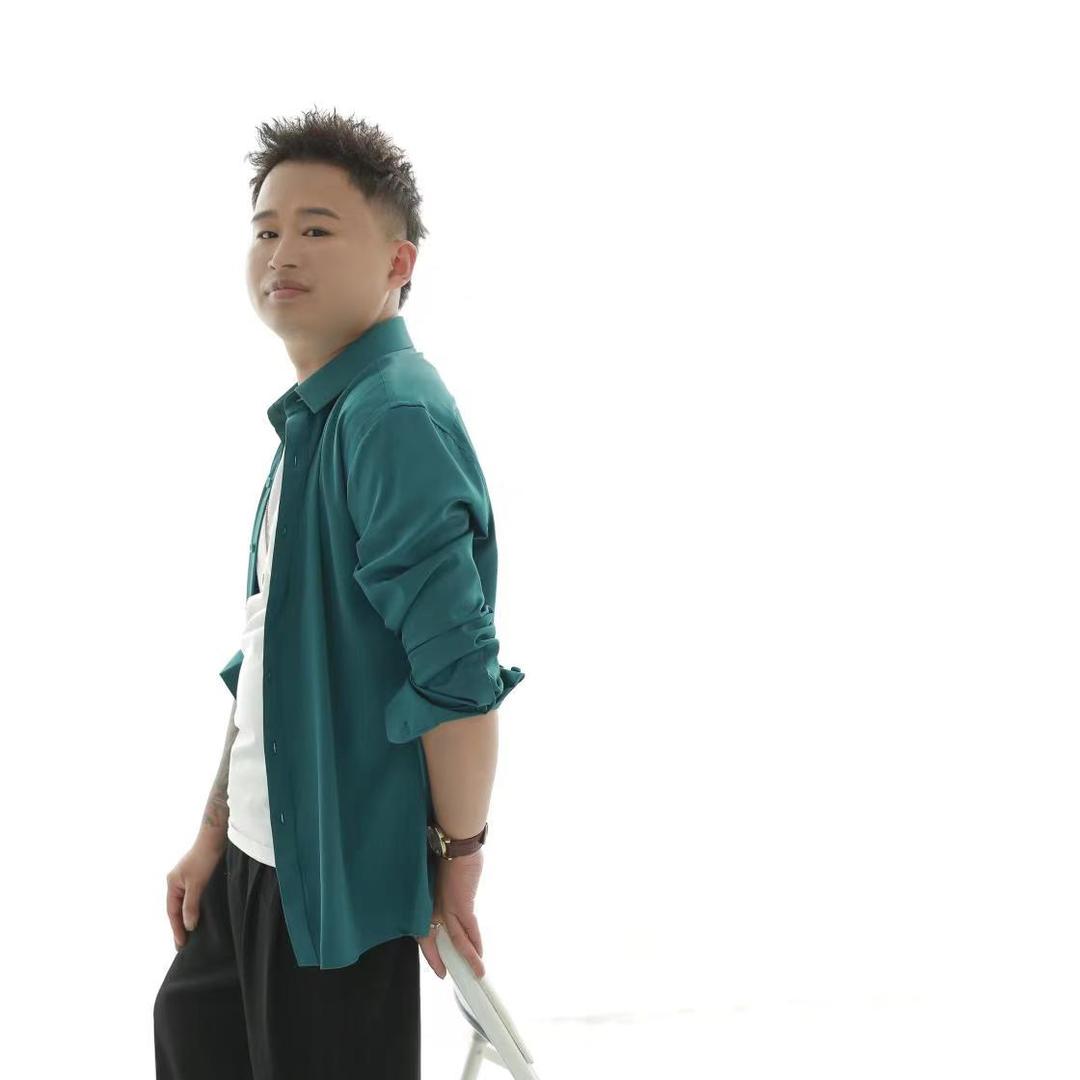 菏泽美冠造型张安店长