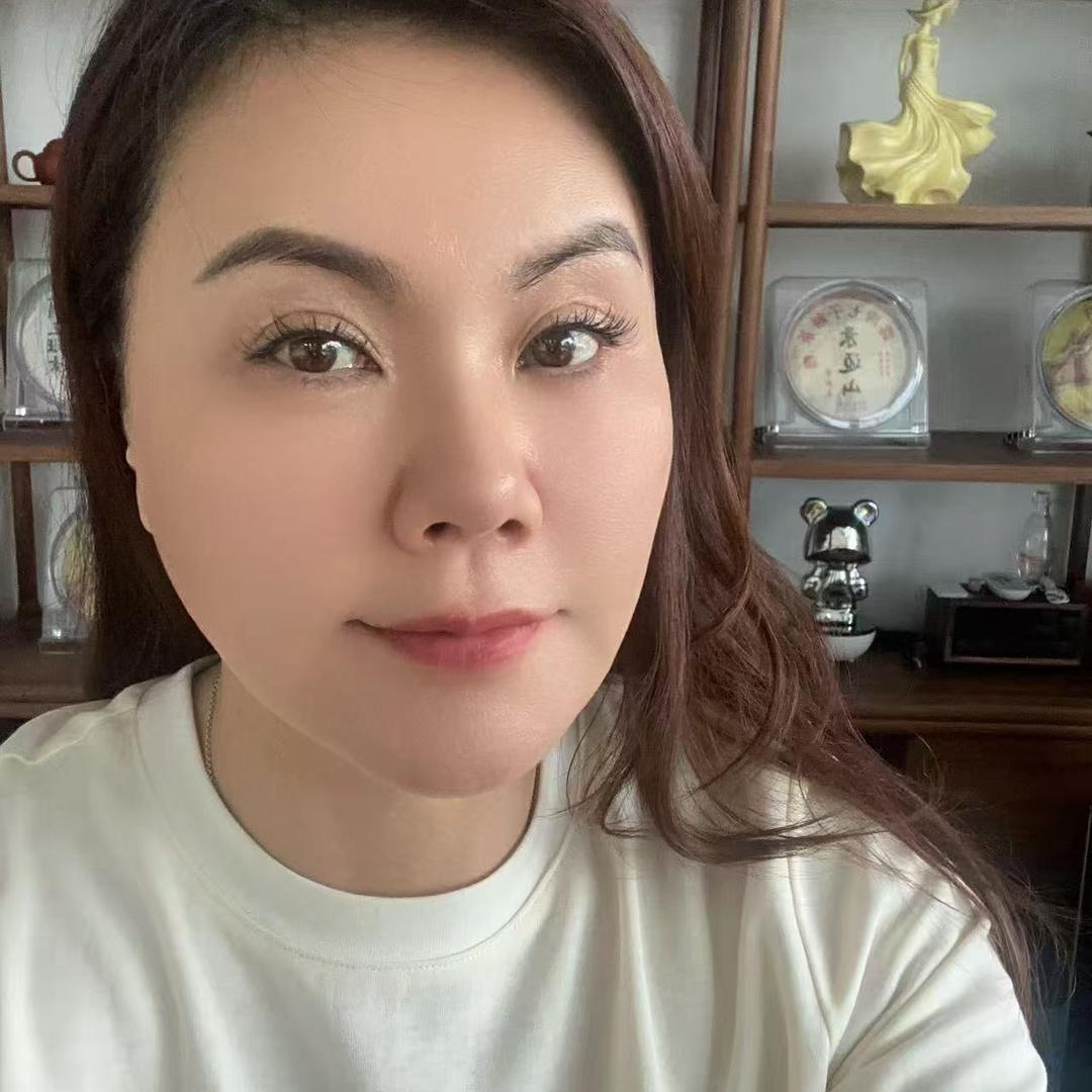 吉林船营区艾博研嫩肤美容中心