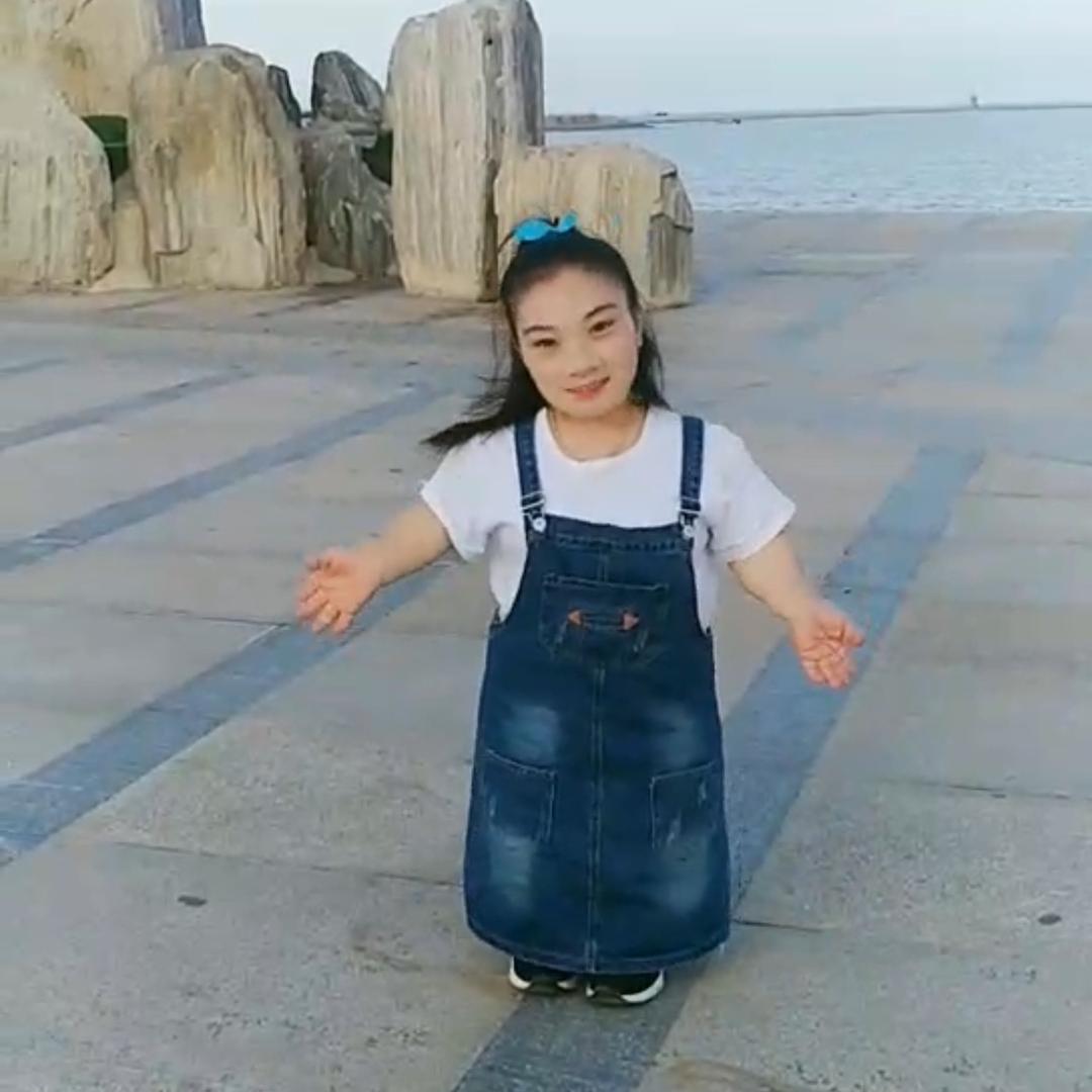 袖珍艳红【承蒙厚爱】