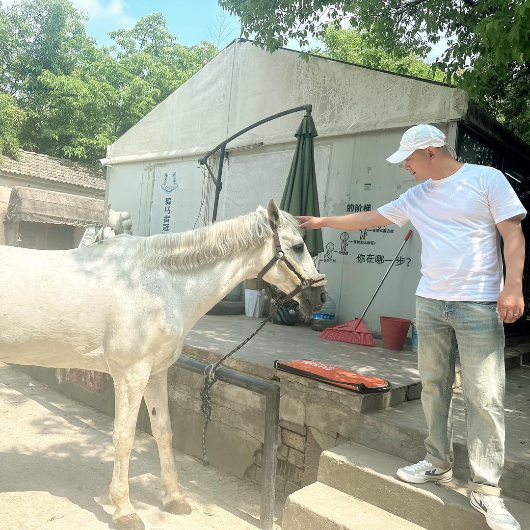 盱眙龙虾一鸣哥