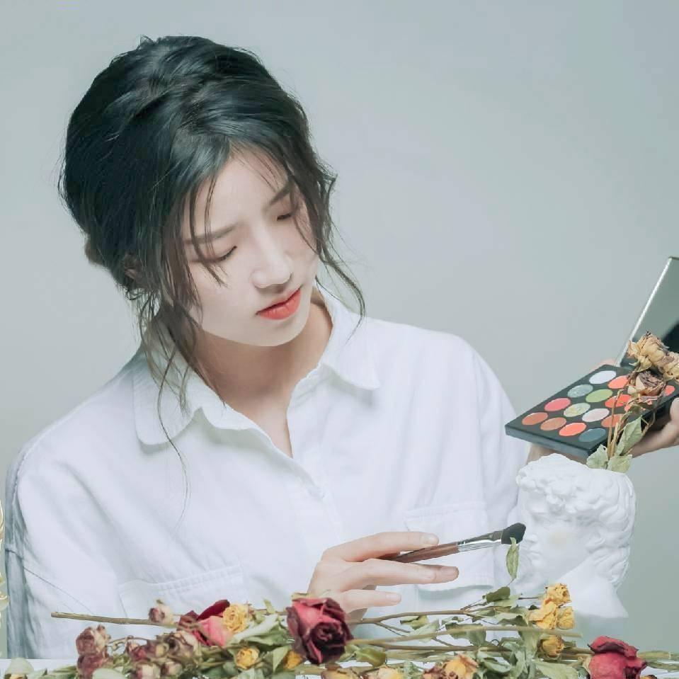 张吉莹（汕头化妆师）