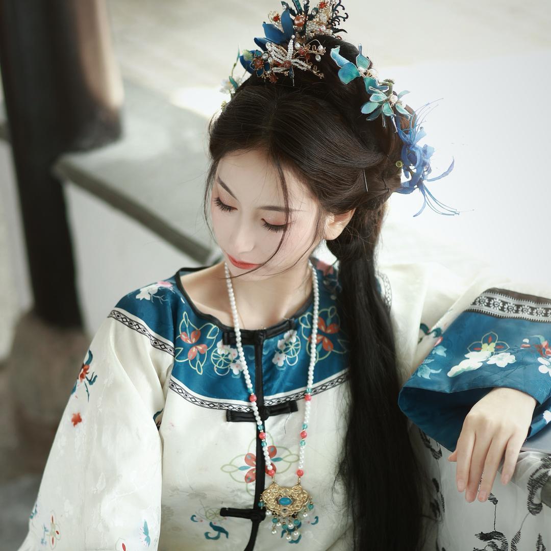 林下望君