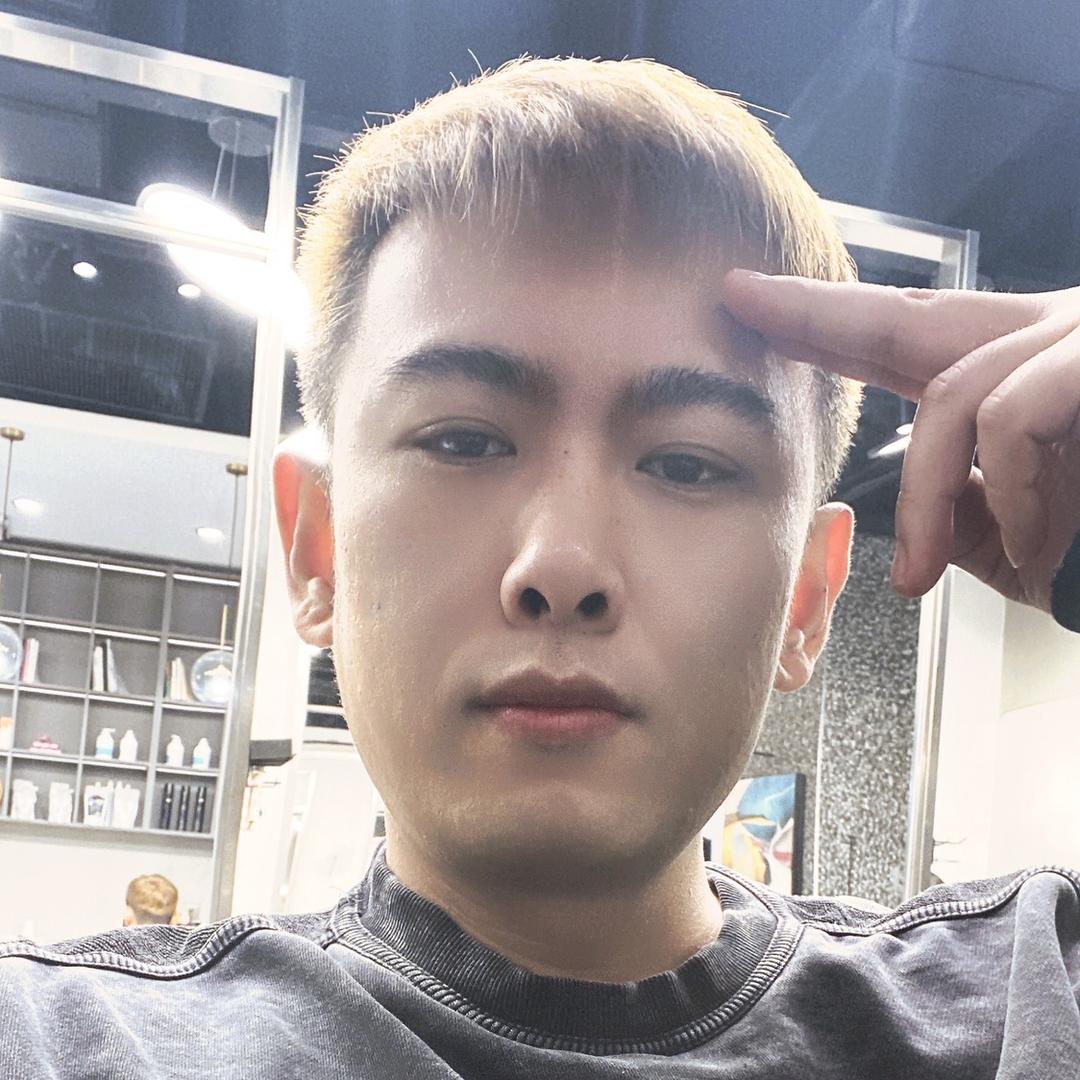 丹东市振兴区李延杰美发工作室