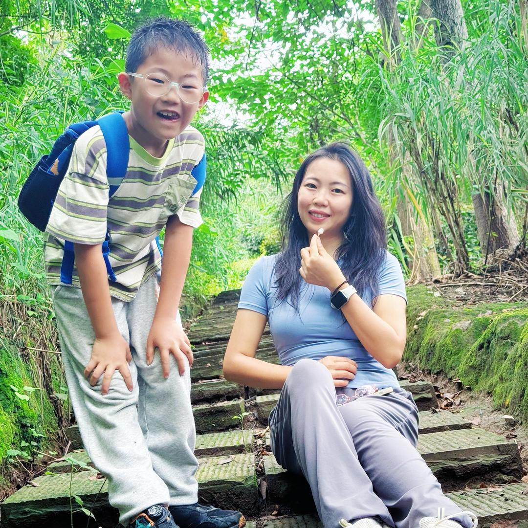 小兔子爱小仓鼠