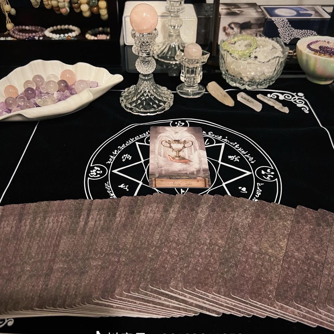 塔罗占卜解忧🔮